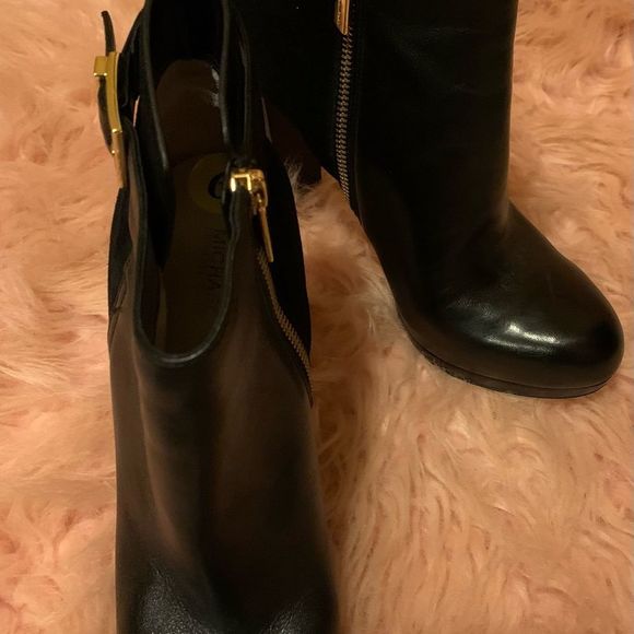 Michael Kors boots - Picture 5 of 11